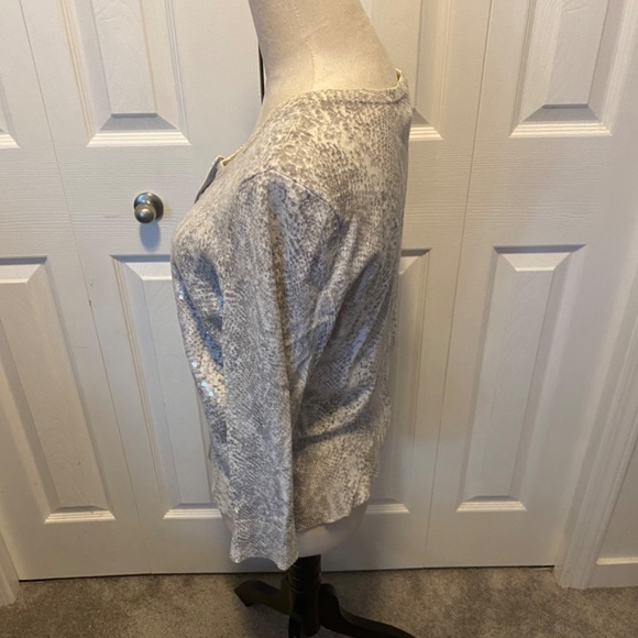 White House Black Market size L sweater cardigan - Picture 6 of 14